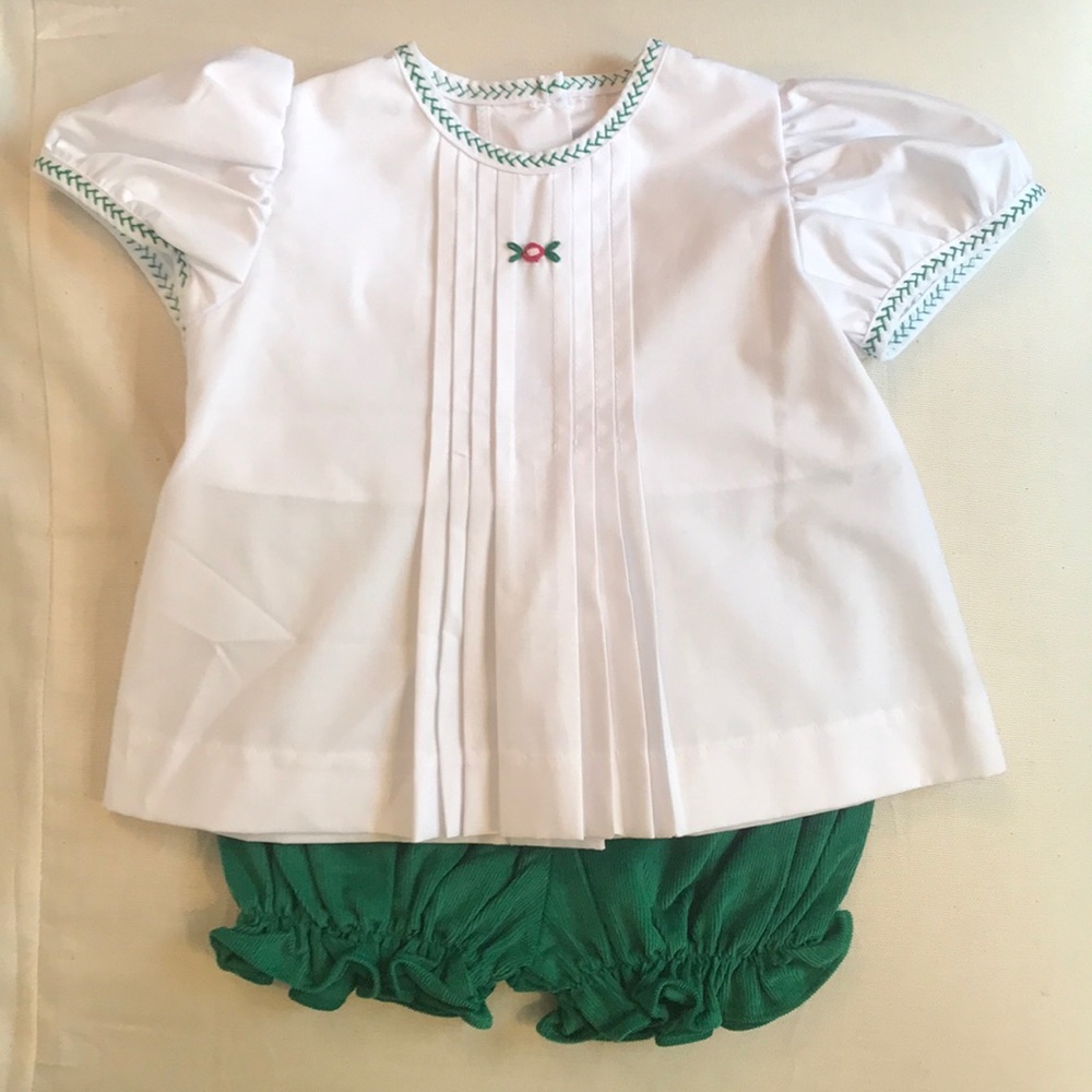 NWOT Zuccini set size 6 month